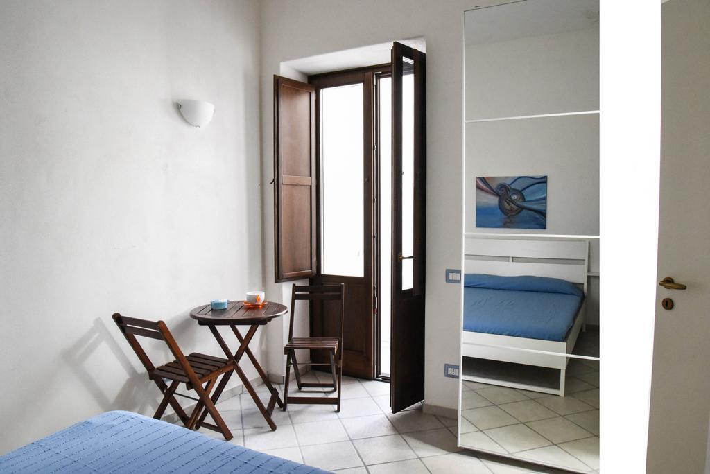 Venti Di Mare Apartment Липари Екстериор снимка