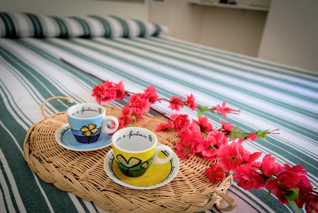 Venti Di Mare Apartment Липари Екстериор снимка