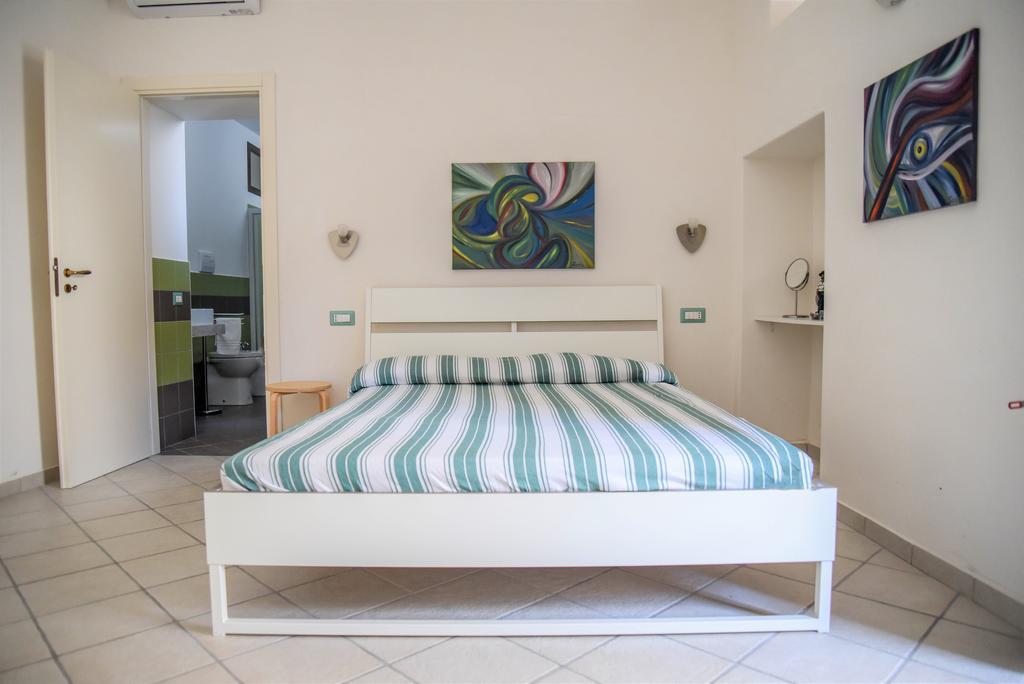 Venti Di Mare Apartment Липари Екстериор снимка