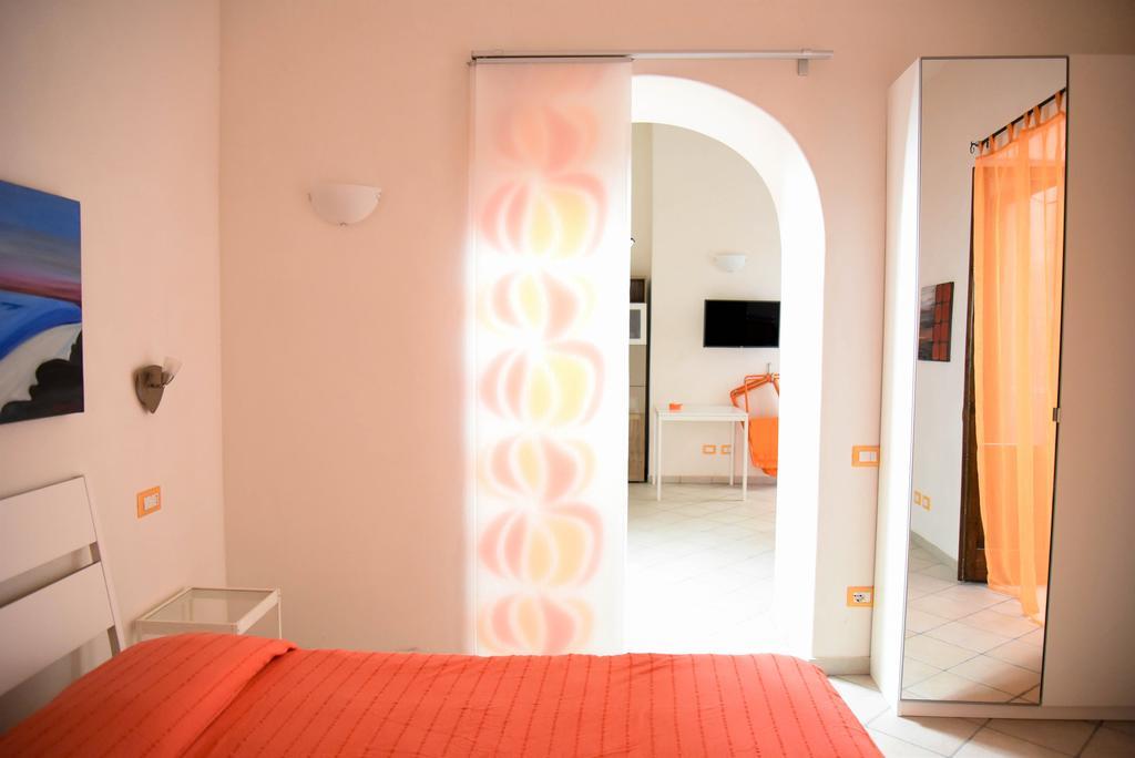Venti Di Mare Apartment Липари Екстериор снимка