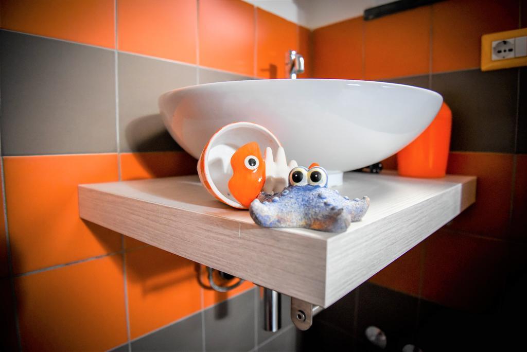 Venti Di Mare Apartment Липари Екстериор снимка