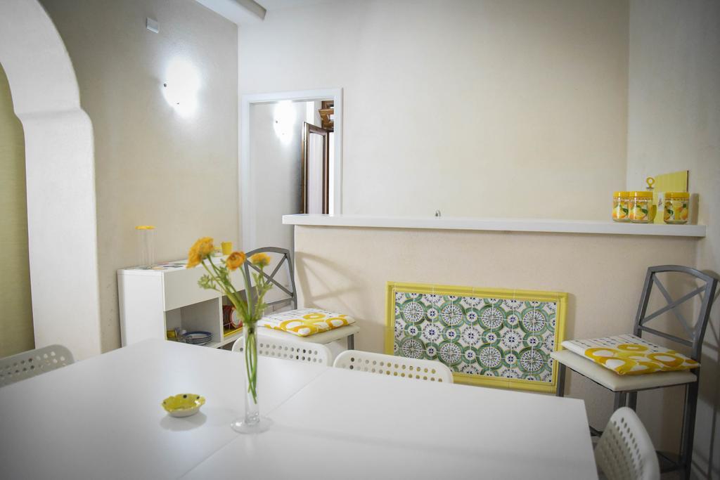 Venti Di Mare Apartment Липари Екстериор снимка