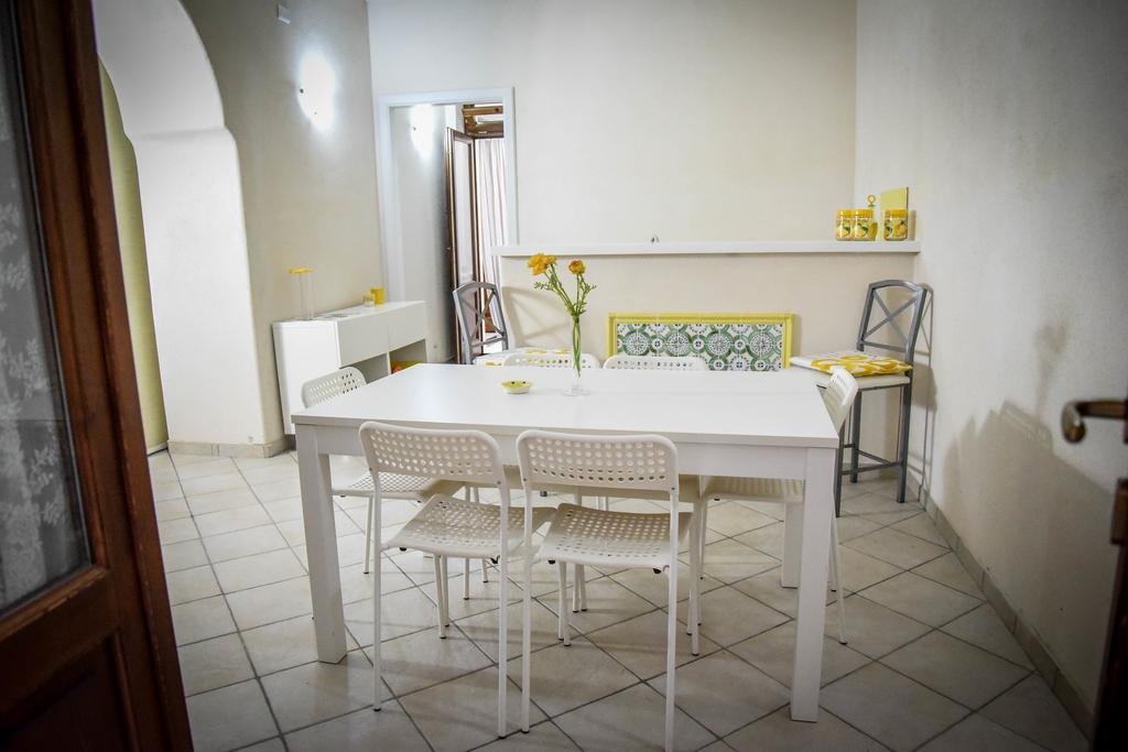 Venti Di Mare Apartment Липари Екстериор снимка